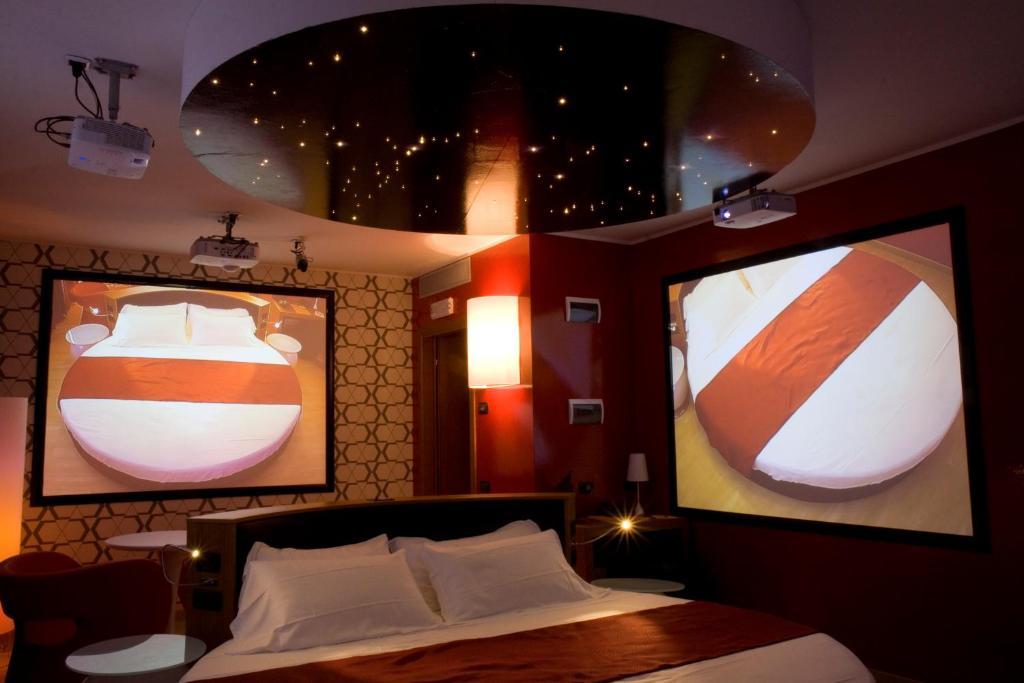 Hm Motelhotel Castellazzo Bormida Camera foto